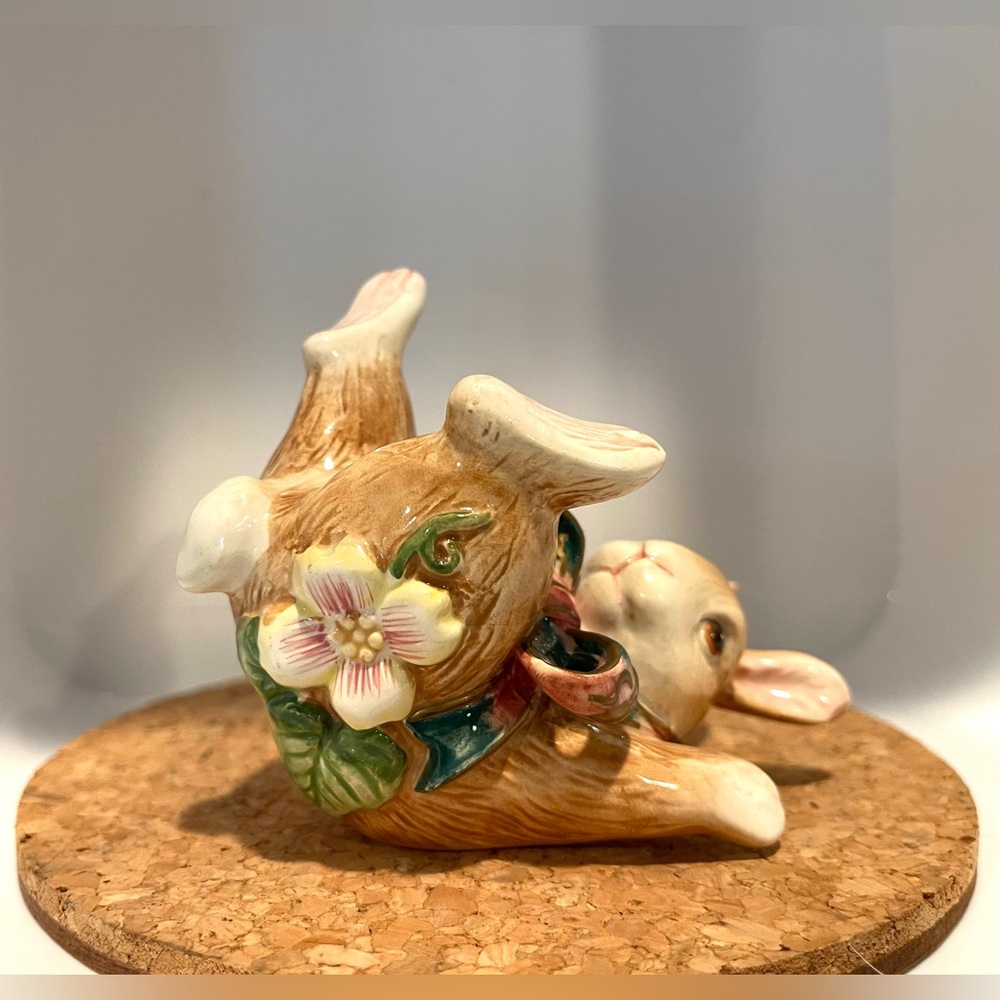 FITZ and FLOYD Classics Woodland Spring "TUMBLING BUNNIES"
Rabbit Figurines